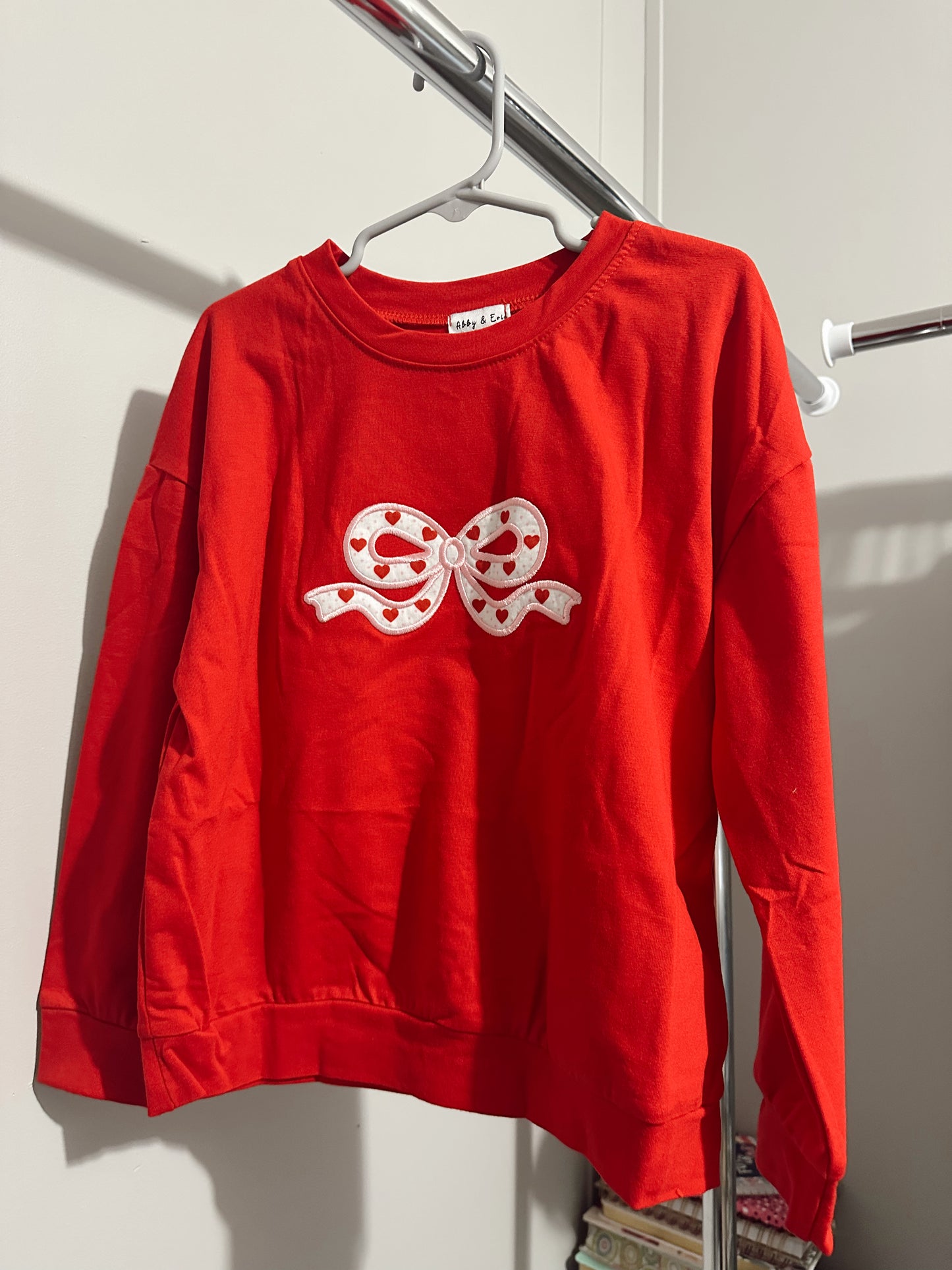 Girls 5T bow appliqué top