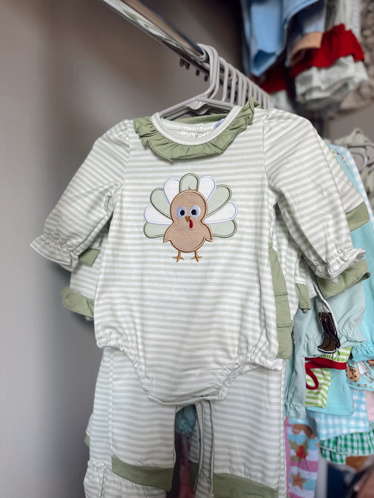 Girls ruffle turkey bubble