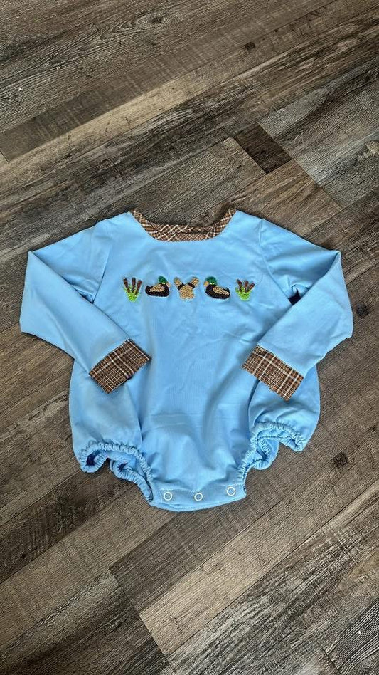 Boys French knot ducks bubble