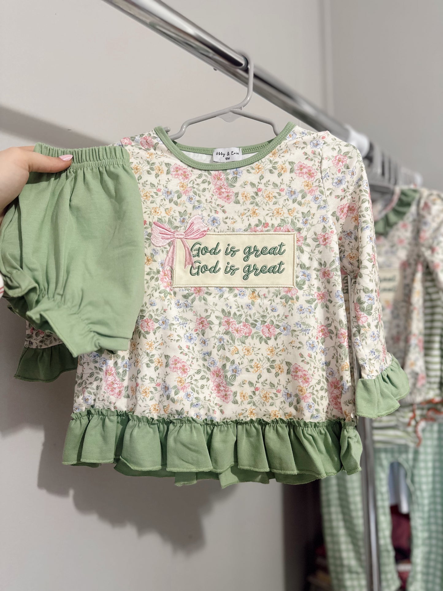 Girls god is great bloomer set *mistyped