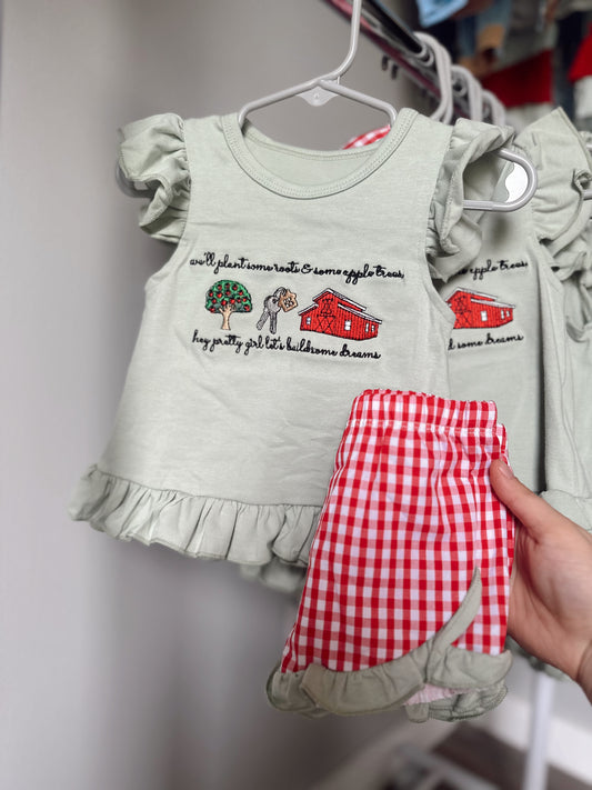 Hey pretty girl short set