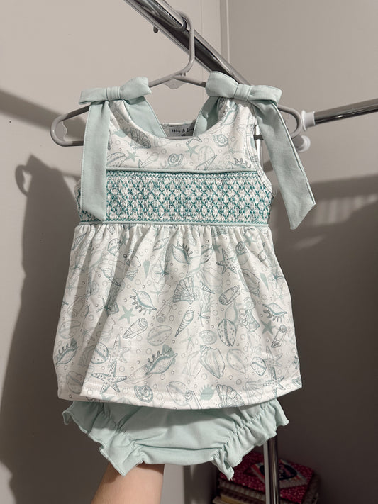 Girls beach toile diaper set