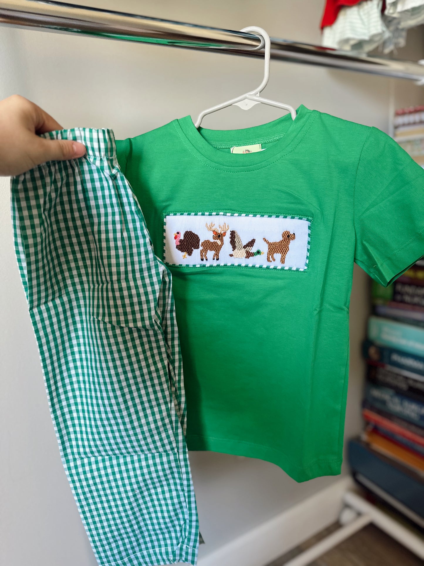 4T Boys green plaid smock hunting set