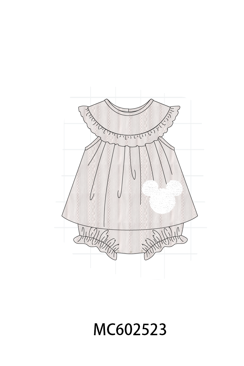 PO82 Grey character jacquard ruffle collection - closing 3/2 - ETA July