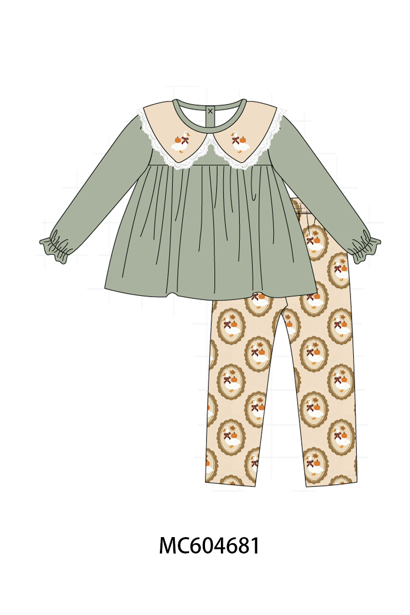PO88 Green goose pumpkin embroidery collection - closing 4/27 - eta late September