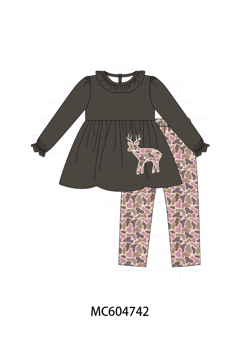 PO88 Pink leopard hunting embroidery collection - closing 4/27 - eta late September