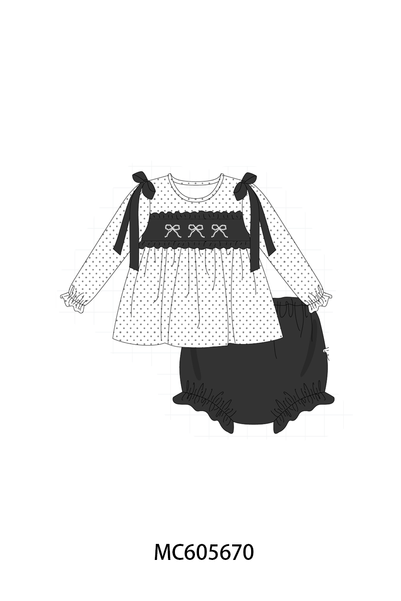 PO93 White bow pearl stich dot collection  - closing 6/8 - ETA November