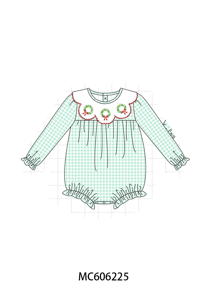 PO95 Green gingham wreath embroidery collection