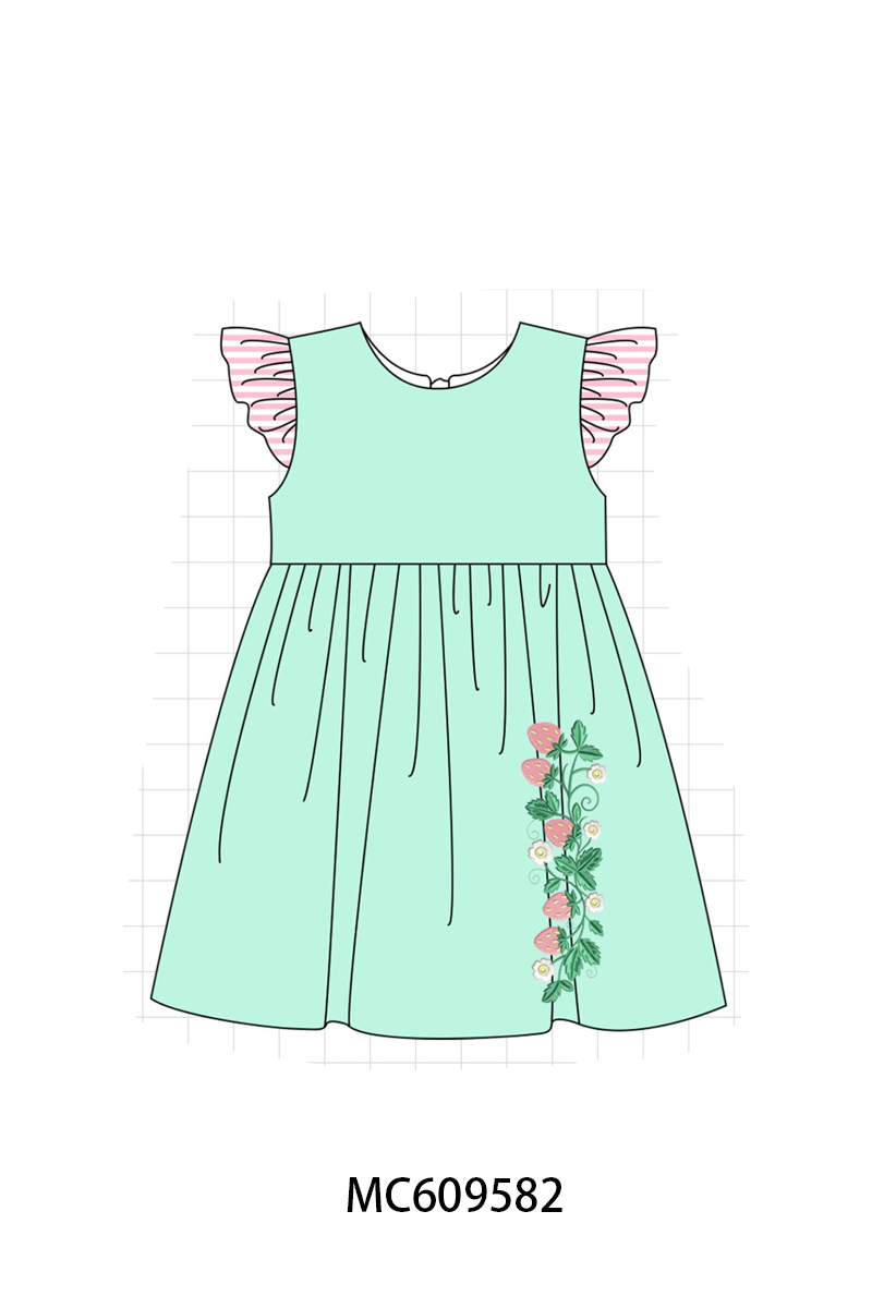 PO104 Green strawberry embroidery collection - closing 9/14 - ETA February